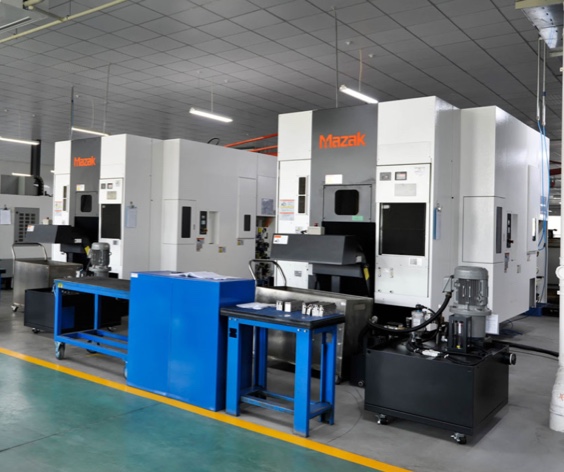 ���a����